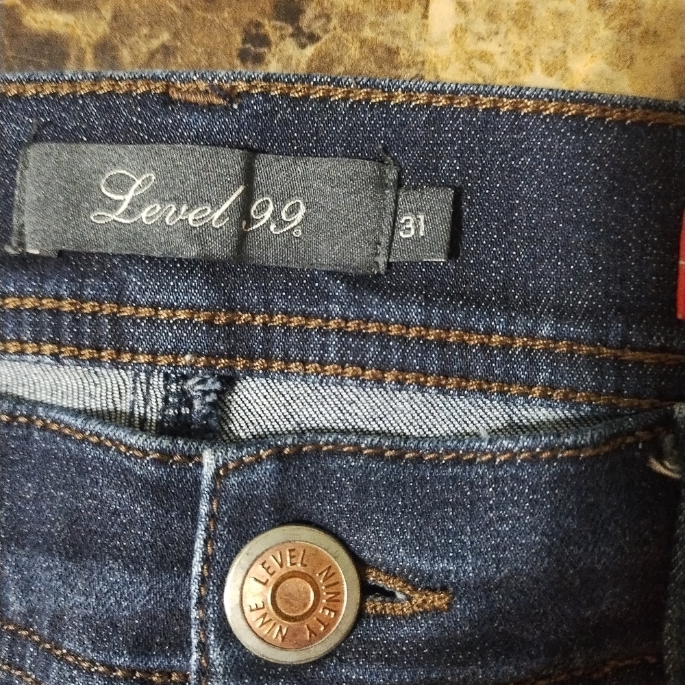 2 Pairs - Level 99 Jeans - Picture 11 of 16